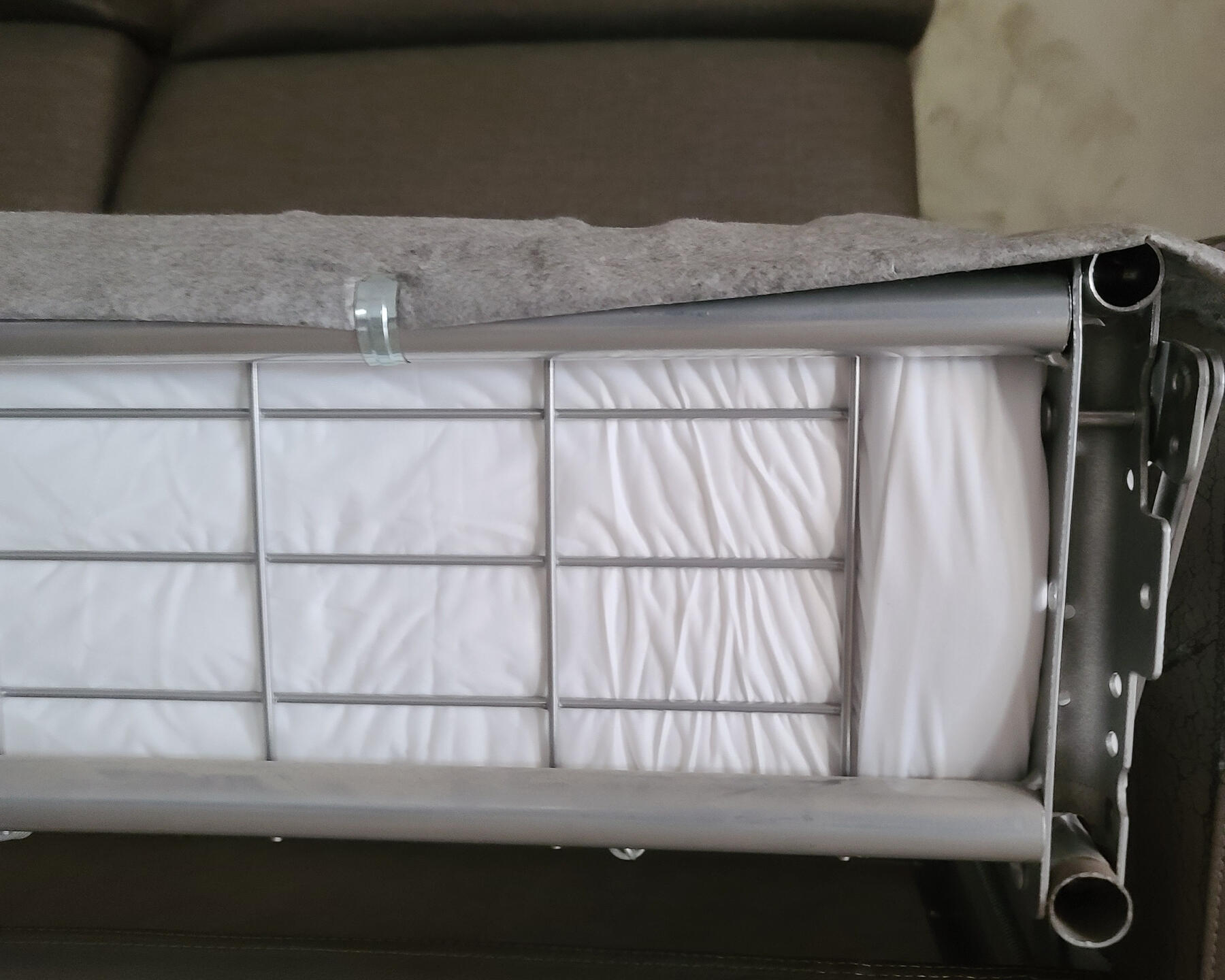 Dormire in un divano letto MAdatto materasso per divano